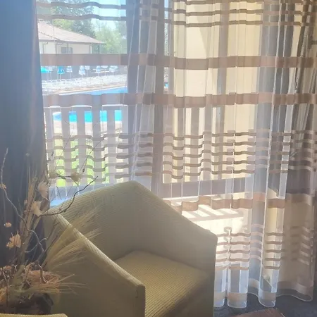 ваканционен и спа комплекс островче Razgrad